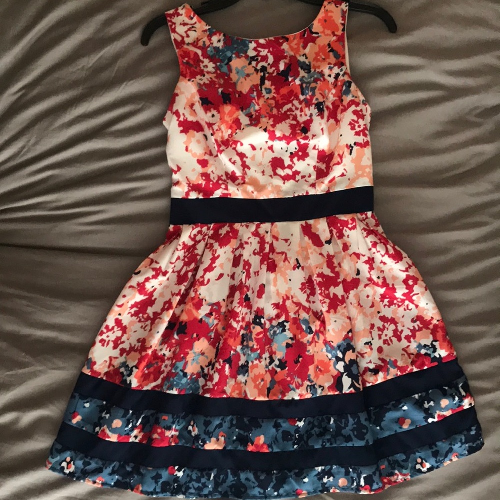 B. Darlin floral mini dress.